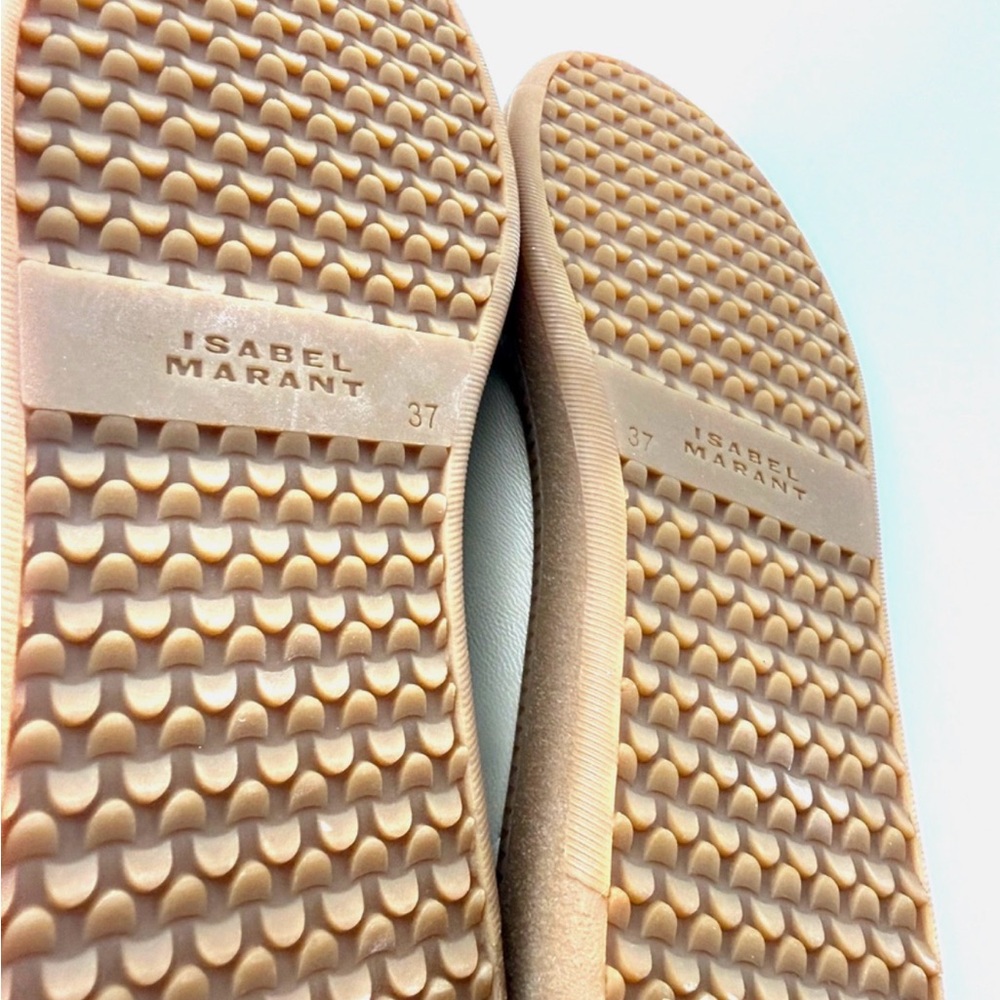 Isabel Marant Beth Leather Low-Top Sneakers - Picture 6 of 7